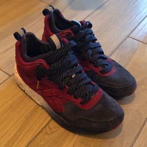 KITH X PUMA SAKURA SNEAKER SIZE 6.5 WOMENS